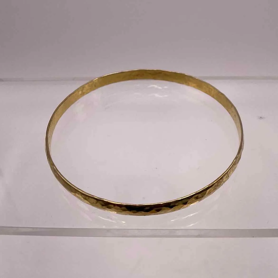 18KY YELLOW GOLD BANGLE BRACELET