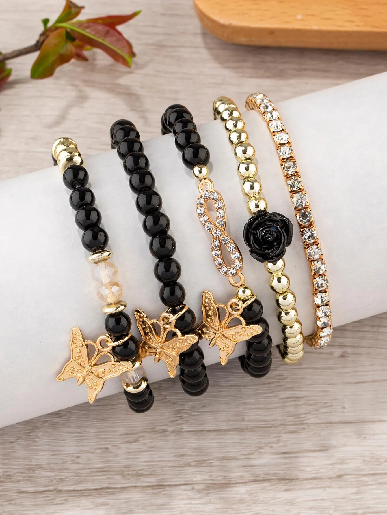 4pcs/set Butterfly Charm Snow White Beaded Bracelet Women Bracelet Stackable