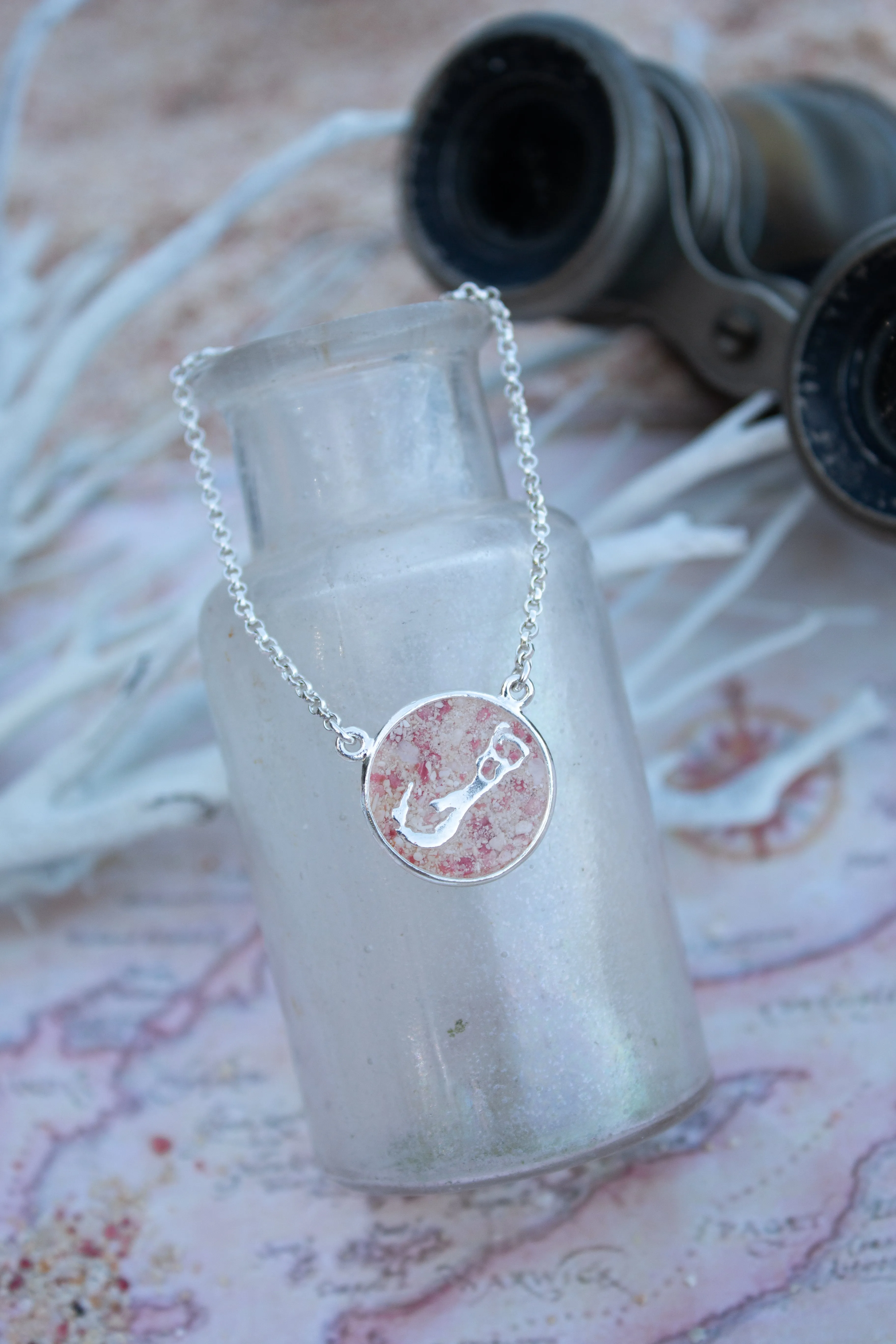 Bermuda ~ Coin Inline Necklace in Gold